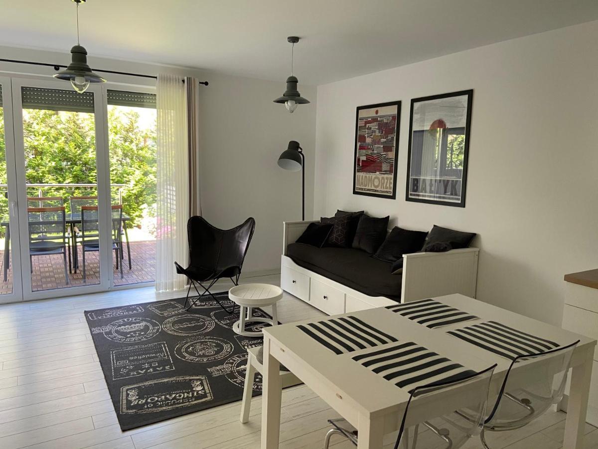 Apartament Bialy W Rewalu ภายนอก รูปภาพ